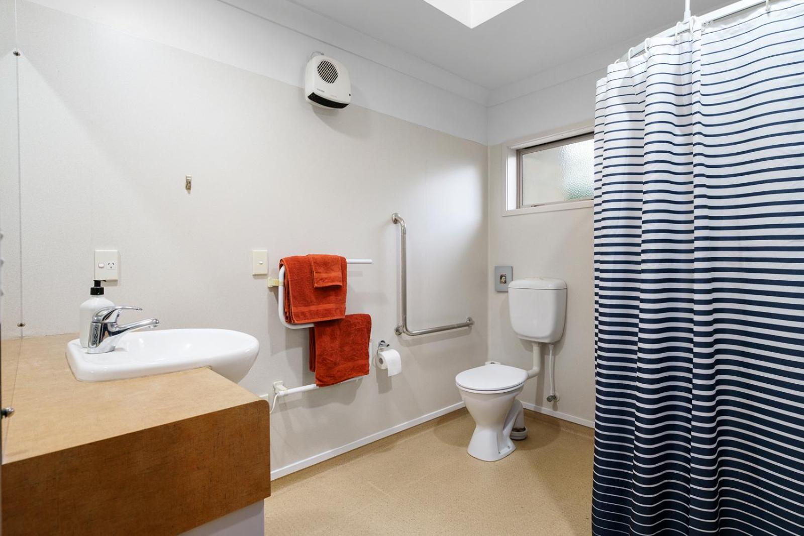 Sunny, Quiet, 2-Bedroom Unit In Fabulous Location! Cambridge Exteriér fotografie